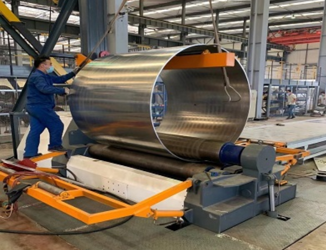 四輥卷板機各配件有什么功能？