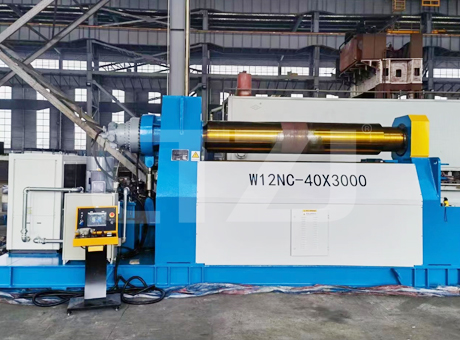 大型四輥卷板機1