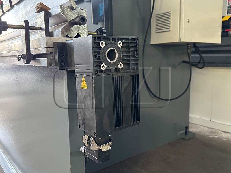 WC67K-160T6000 扭軸伺服數(shù)控折彎?rùn)C(jī)TP10 系統(tǒng) (2) 副本